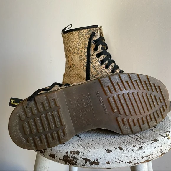 Made In England Python Dr.Martnes - Picture 9 of 11